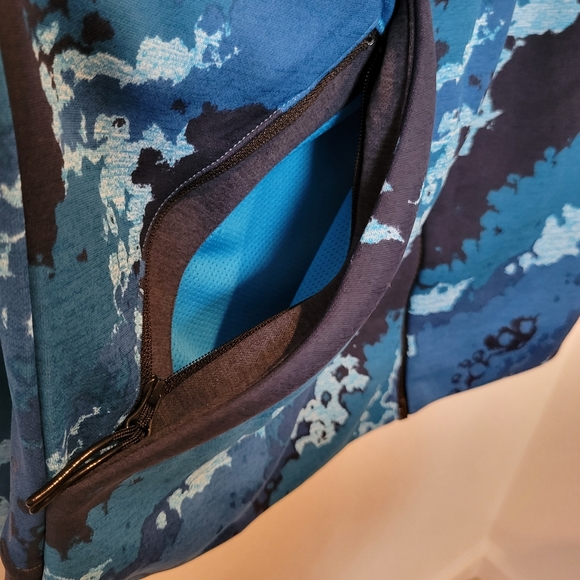 Adidas Z.N.E. Performance Hoodie - size M - Picture 7 of 9